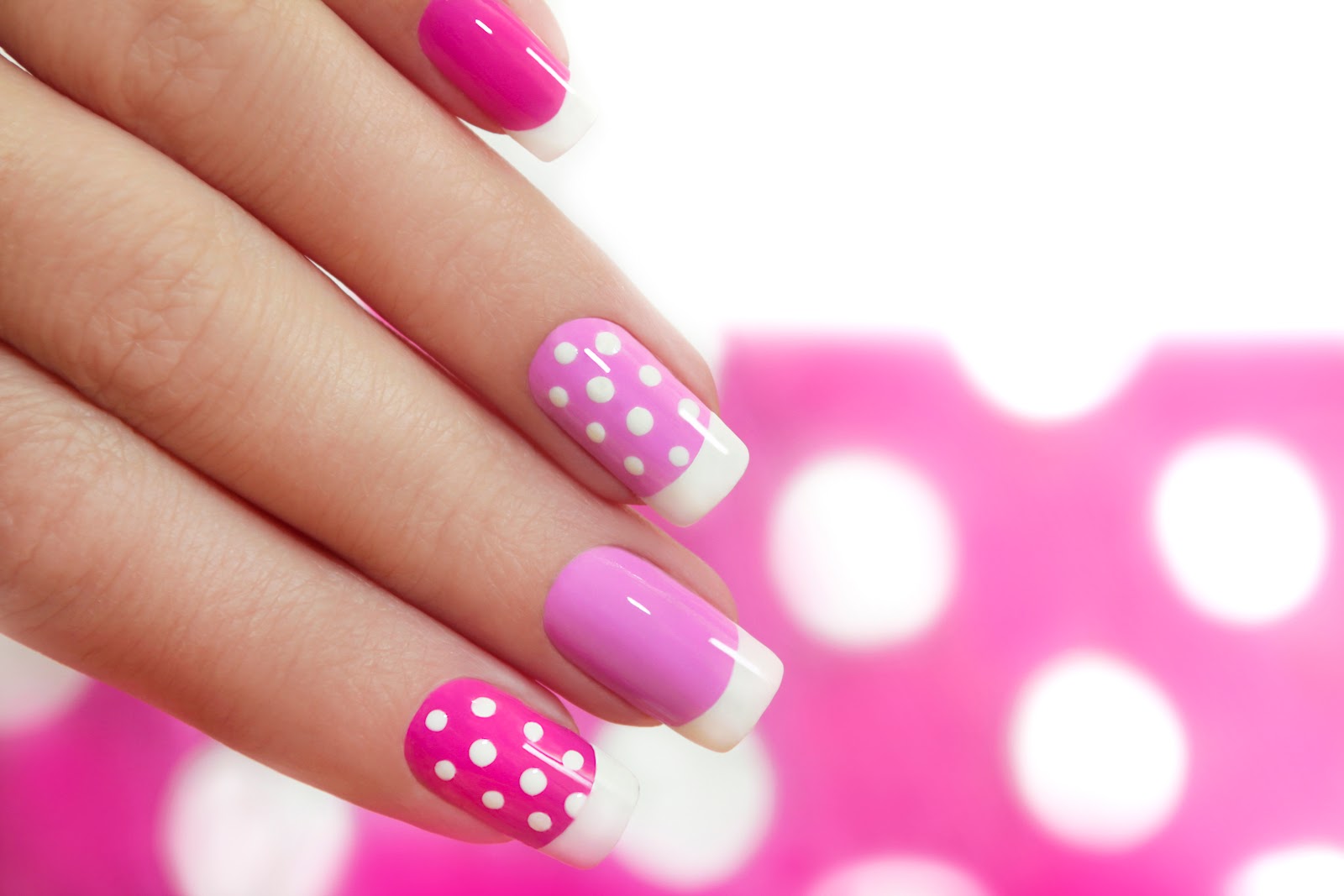 Nick's Nail and Spa logo